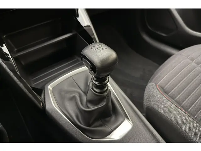 Peugeot 208 1.2T Active 2020 Benzine 25