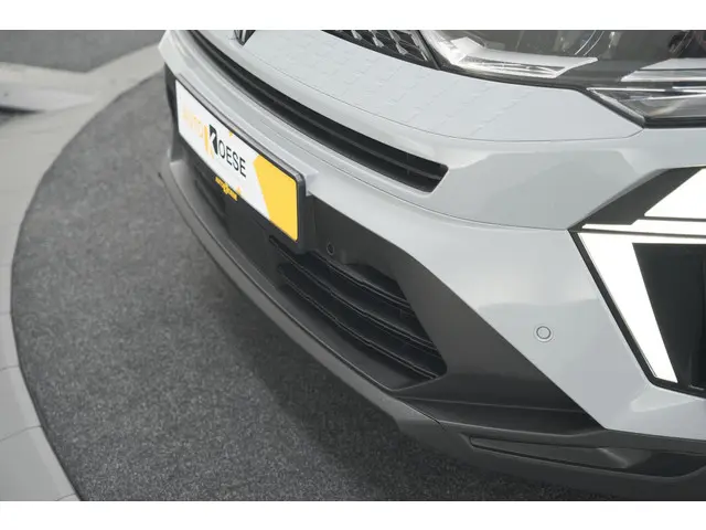Renault Captur Mild Hybrid 160 EDC Techno 2024 Benzine 16