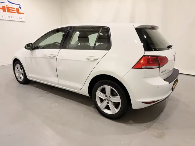 Volkswagen Golf VII HB 1.2 TSI Airco 2013 Benzine 37