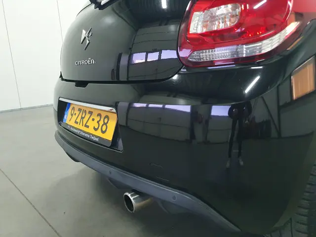Citroën DS3 1.2 VTi So Chic 2014 Benzine 28