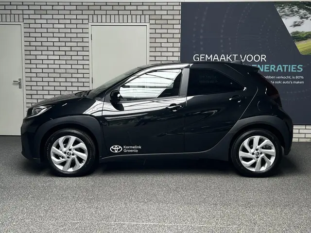 Toyota Aygo X 1.0 VVT-i MT first 2023 Benzine 3