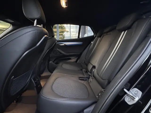 BMW X2 xDrive25e Executive 2023 Hybride Benzine 4