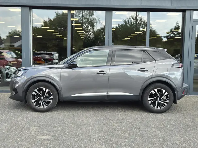 Peugeot 2008 1.2 PureTech GT-Line 2021 Benzine 17