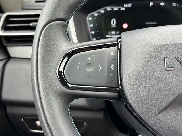 Lynk & Co 01 1.5 2023 Hybride Benzine 27