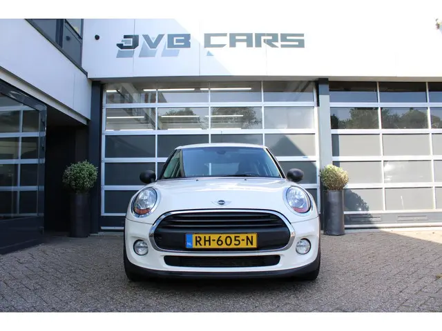 MINI One Mini 1.2 Business 2016 Benzine 4