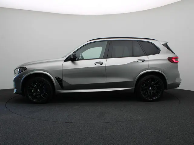 BMW X5 M Competition 2022 Benzine 4