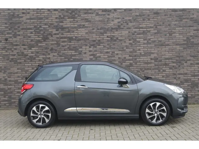 DS DS 3 1.2 PureTech So Chic 2017 Benzine 3