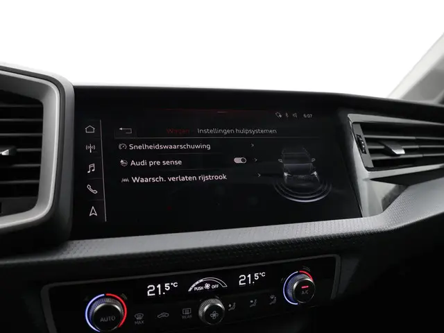 Audi A1 citycarver 30 TFSI 115pk epic 2019 Benzine 7