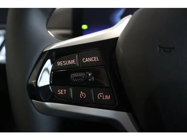 BMW i4 eDrive35 2025 Elektrisch 23