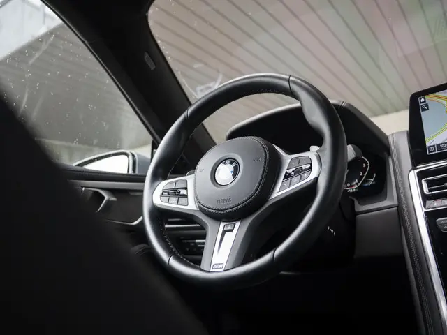 BMW 8 Serie Coupé 840i 2023 Benzine 63