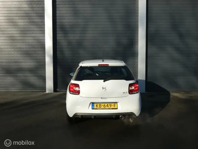 DS DS 3 1.2 PureTech Chic 2016 Benzine 13