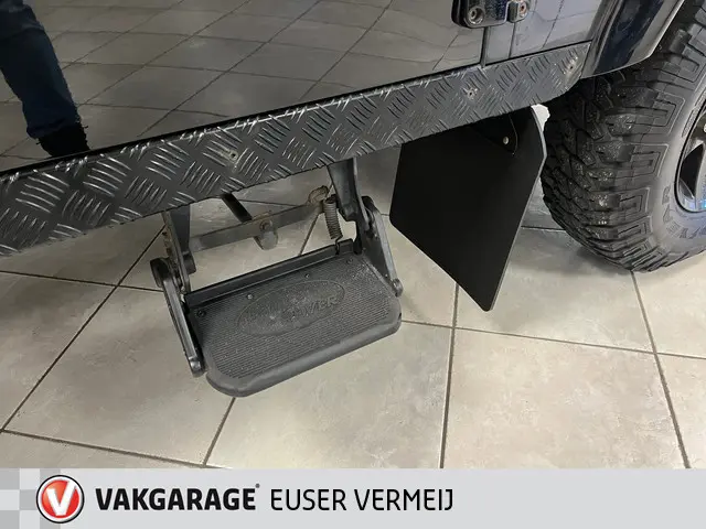 Land Rover Defender 2.2 D SW 110" XTech Airco 2015 Diesel 9