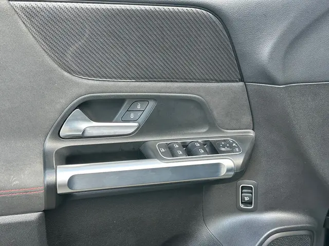 Mercedes-Benz GLB 200 d Premium Plus 7p. 2020 Diesel 20