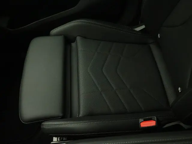 BMW iX1 eDrive20 2025 Elektrisch 23