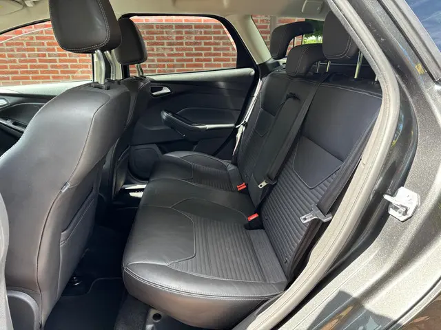 Ford Focus Wagon 1.0 Titanium 2016 Benzine 13
