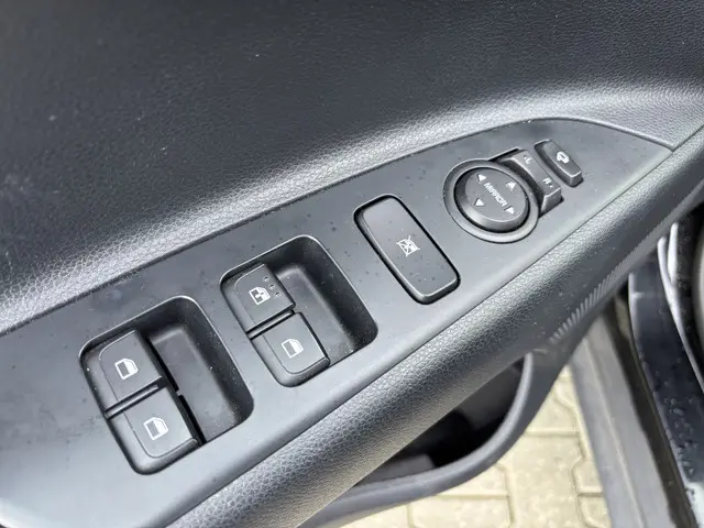 Kia Stonic 1.0 T-GDi DynamicPlusLine 2019 Benzine 14