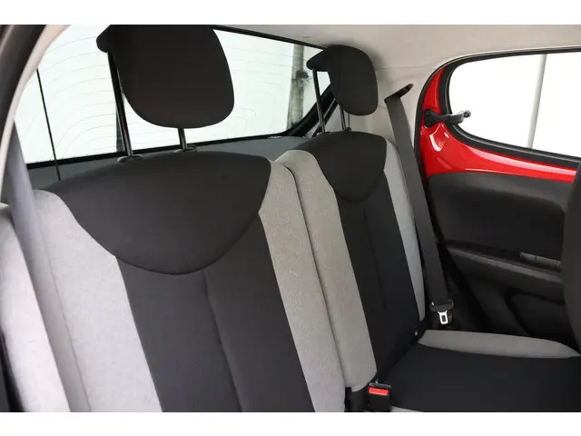 Citroën C1 1.0 VTi Shine 2019 Benzine 14