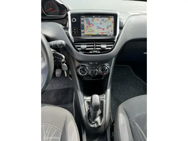 Peugeot 208 1.0 VTi Active 2013 Benzine 14