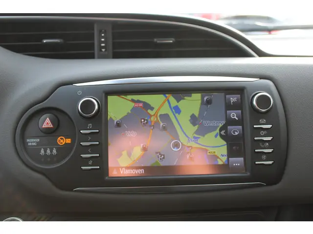 Toyota Yaris 1.5 Hybrid Dynamic 2019 Hybride Benzine 23