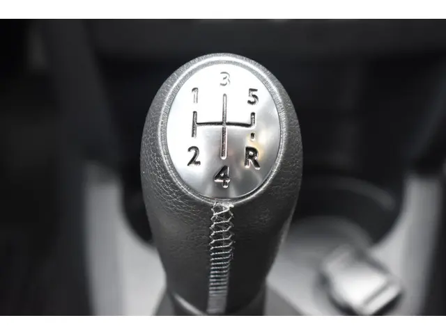 Dacia Sandero Stepway TCe 90 Laureate 2019 Benzine 16