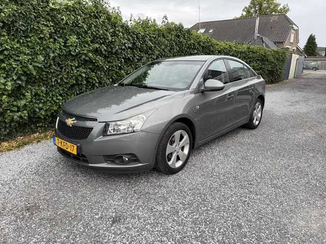 Chevrolet Cruze 1.8 LT 2013 Benzine 6