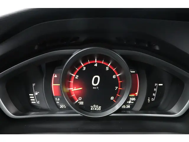 Volvo V40 1.5 T3 R-Design 2019 Benzine 4