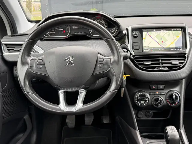 Peugeot 2008 1.2 PureTech Blue Lion 2017 Benzine 3