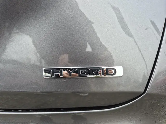 Nissan Juke 1.6 Hybrid N-Connecta 2024 Hybride Benzine 38