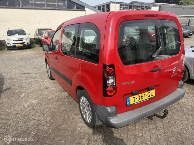 Citroën Berlingo combi 1.6 VTi Attraction 2012 Benzine 9