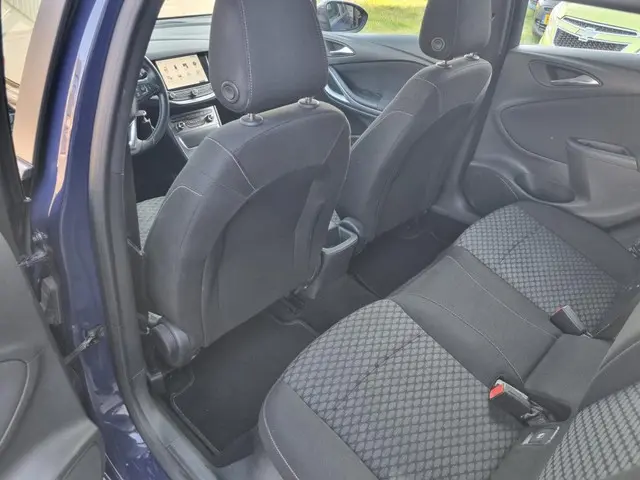 Opel Astra Sports Tourer 1.0 Online Edition 2017 Benzine 8