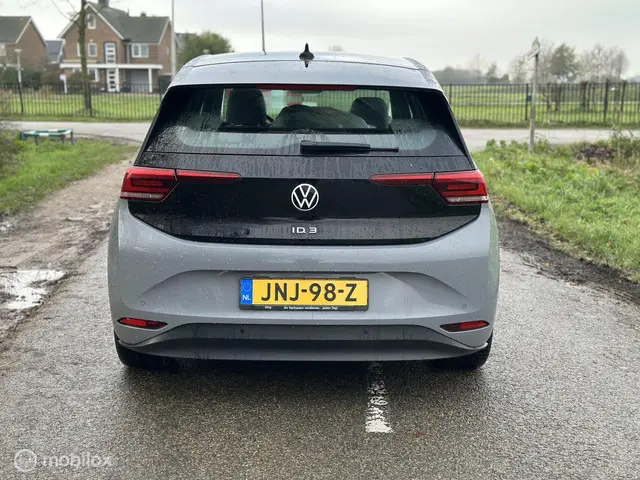 Volkswagen ID.3 Pro 58 kWh 2022 Elektrisch 4