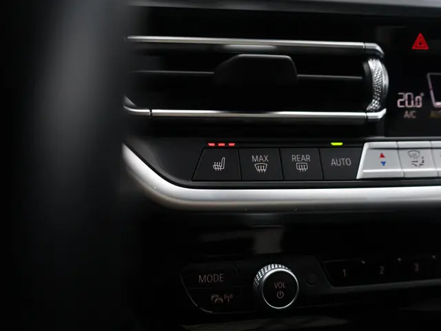 BMW iX3 High Executive 80 kWh 2023 Elektrisch 43