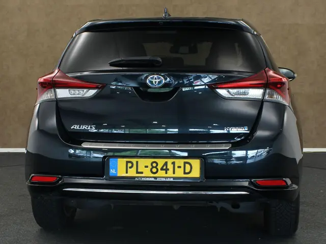 Toyota Auris 1.8 Hybrid Dynamic 2017 Hybride Benzine 11