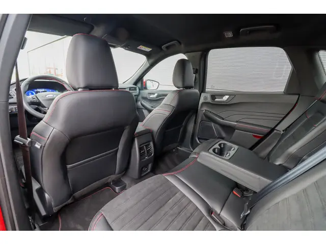 Ford Kuga 2.5 PHEV ST-Line X 2022 Hybride Benzine 9