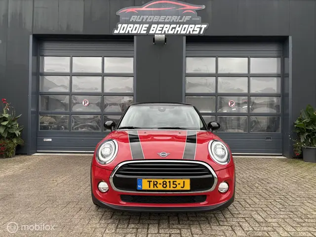 MINI Cooper Mini 1.5 Chili Automaat 2018 Benzine 2