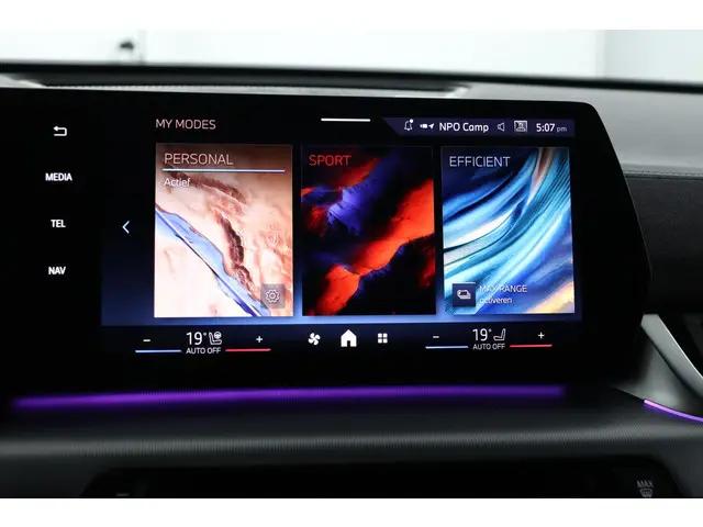 BMW iX2 xDrive30 67 kWh 2024 Elektrisch 61