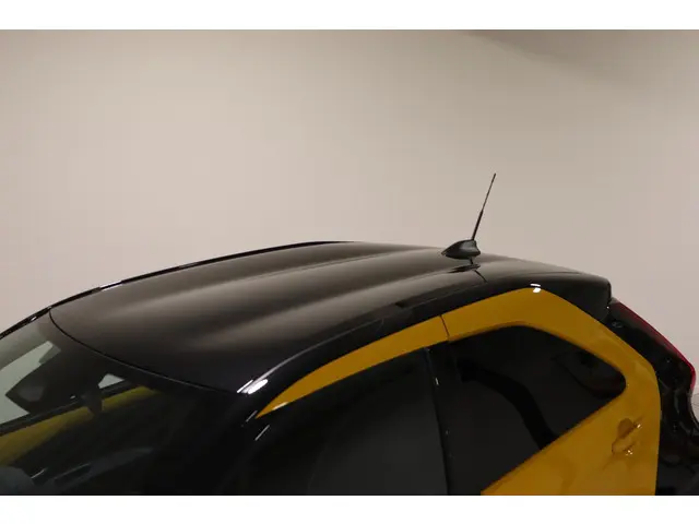 Toyota Aygo X Hybrid 115 GR Sport, 2025 Hybride Benzine 9