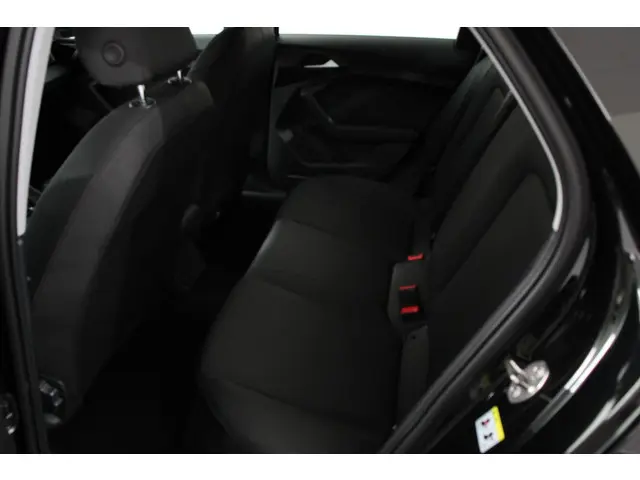 Audi A1 Sportback 30 TFSI 115pk Automaat 2019 Benzine 23