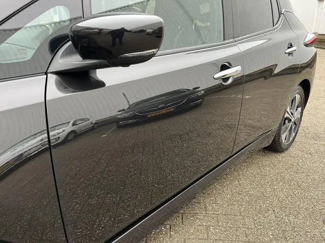 Nissan Leaf Tekna 40 kWh 2019 Elektrisch 46