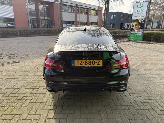 Mercedes-Benz CLA AMG 45 4MATIC Ambition 2017 Benzine 4