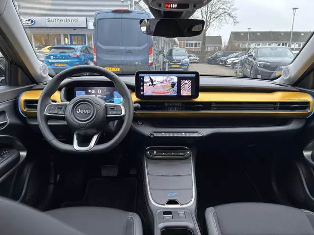 Jeep Avenger Summit 54 kWh 2023 Elektrisch 11