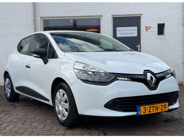 Renault Clio 0.9 TCe Authentique Airco 2015 Benzine 3