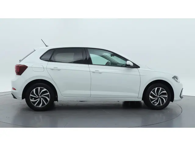 Volkswagen Polo 1.0 TSI 95pk Life Business 2024 Benzine 6