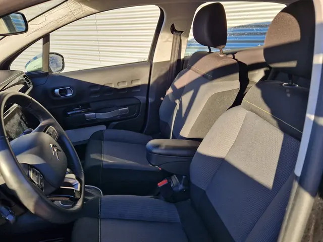 Citroën C3 1.2 PureTech Saint James 2021 Benzine 4