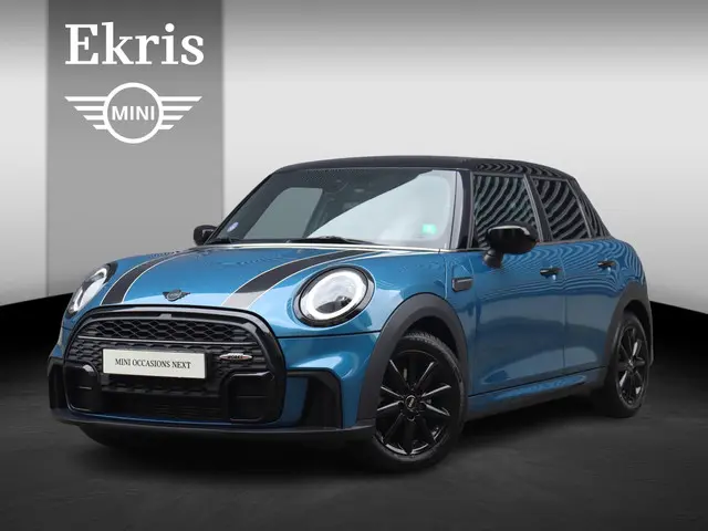 MINI 5-Deurs Cooper 2022 Benzine