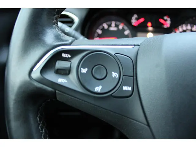 Opel Grandland X 1.2 Turbo Edition 2020 2020 Benzine 19