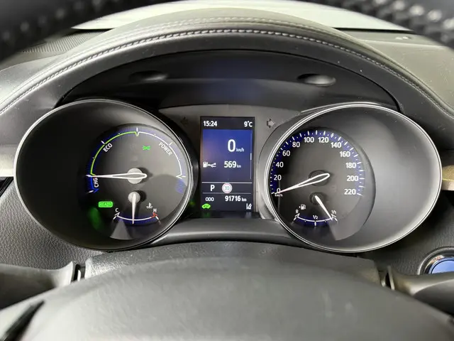 Toyota C-HR 1.8 Hybrid Dynamic 2022 Hybride Benzine 8