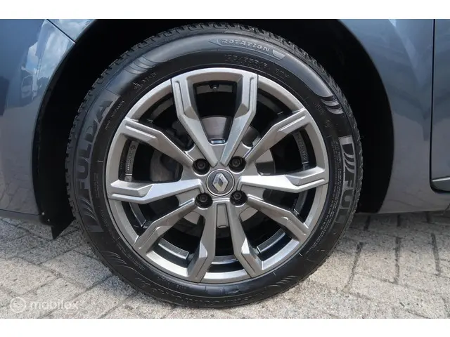Renault Clio Estate 1.5DCI Zen 2017 Diesel 4