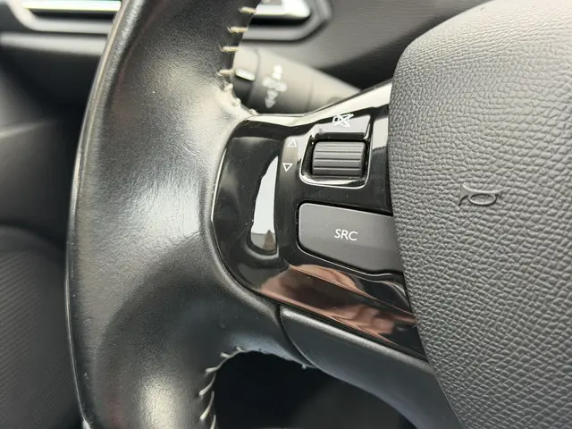 Peugeot 308 1.2 PureTech Style 2017 Benzine 27