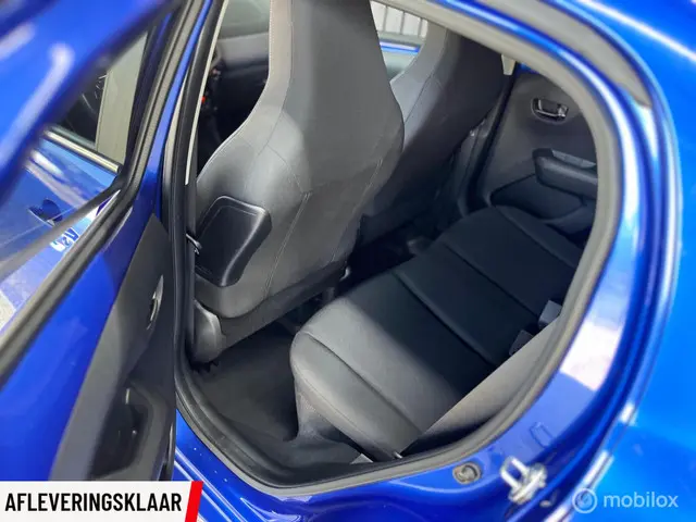 Peugeot 108 1.0 e-VTi Allure 2021 Benzine 11